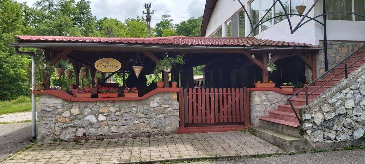 Hotel Turist Resita Exteriér fotografie